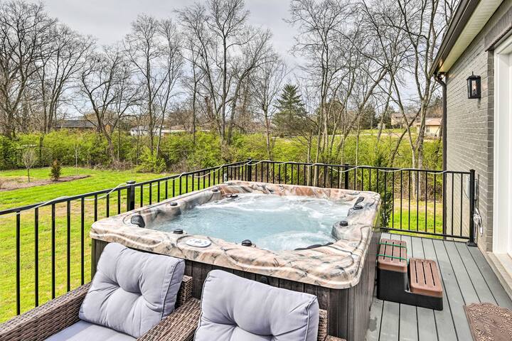 Beautiful Nashville Home Near Downtown w/ Hot Tub! gallery image 2