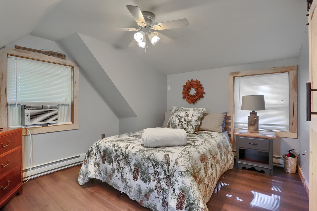 Chumba cha Kulala cha Msingi