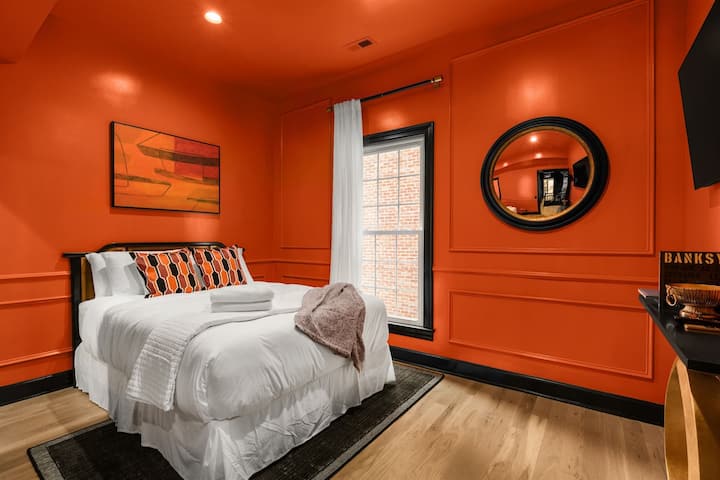 Whichever room you choose, we promise you an extraordinary stay.
