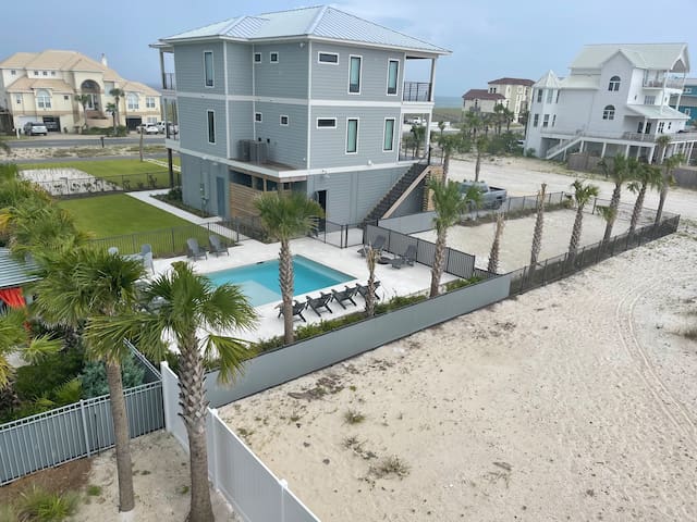 Blue Moon Vacation Rentals managed Airbnb listing 3