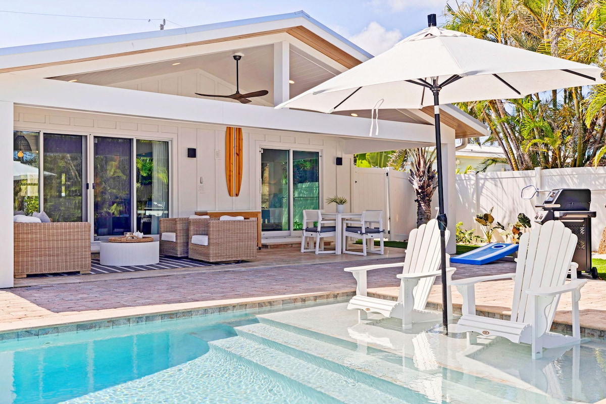 AMI Lucky: North End! Pool! by Anna Maria Life - Houses for Rent