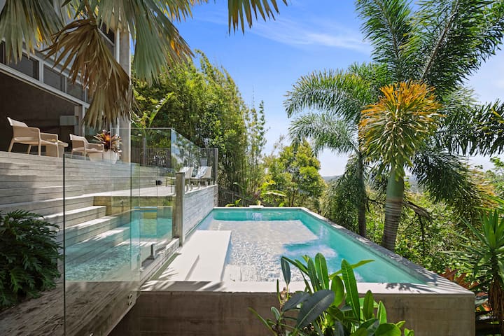 The Opal at Coolum – Mountain & Ocean Views