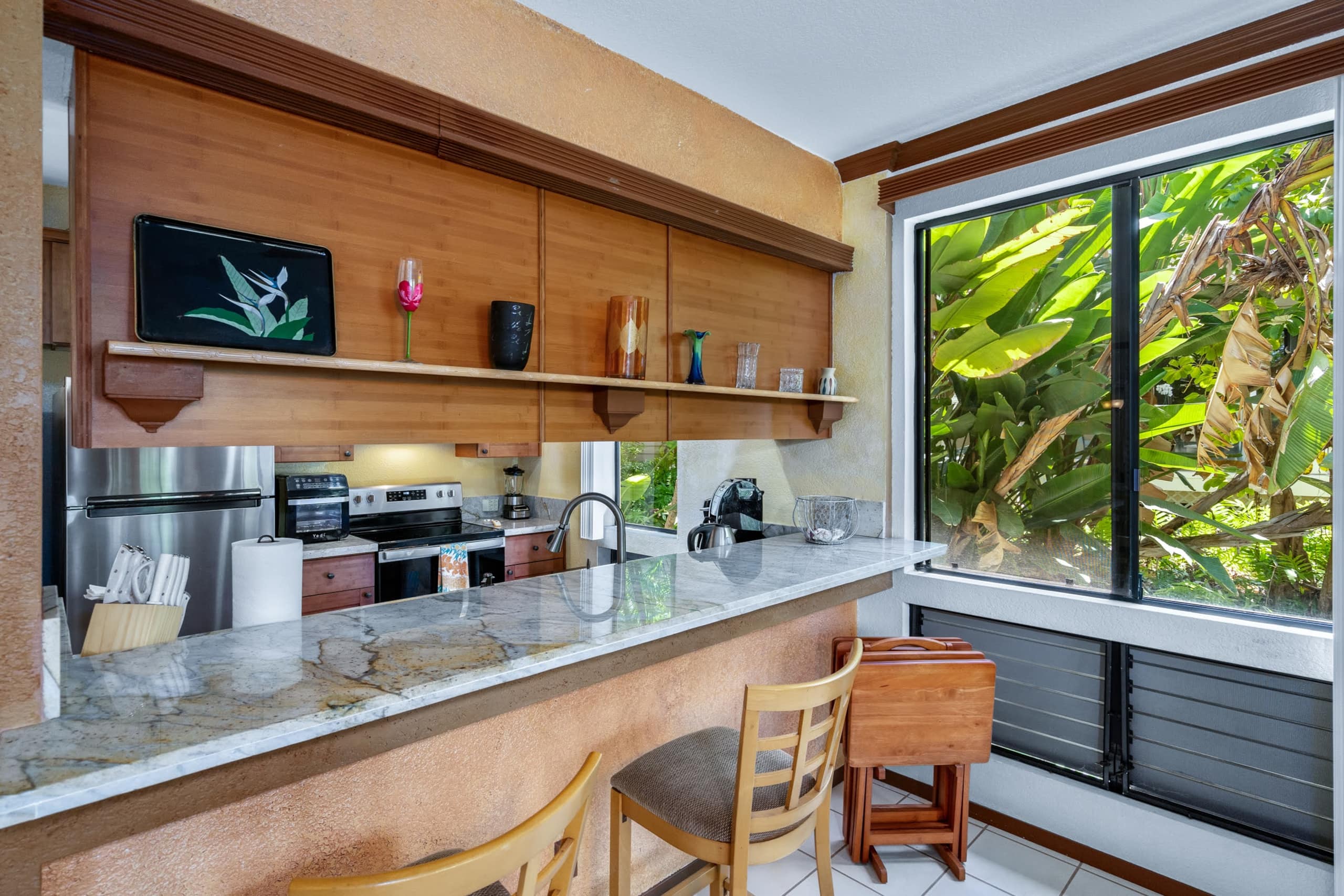 Condo in Kihei · ★4.69 · 1 bedroom · 2 beds · 2 private baths - Image 15
