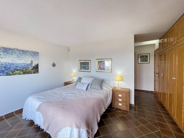 Casa Ibiza (Begur Centre) gallery image 4