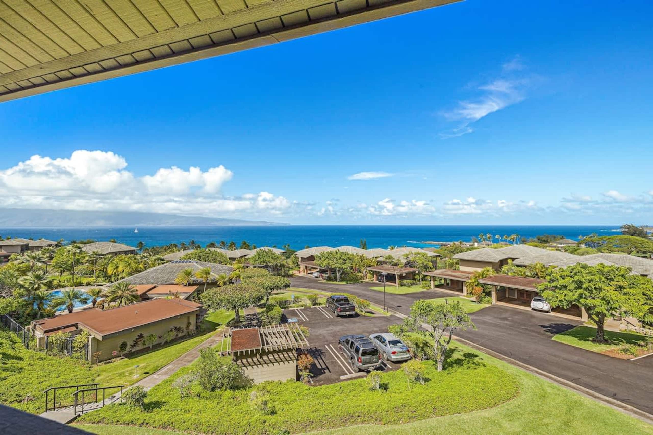 Townhouse in Lahaina · ★5.0 · 2 bedrooms · 3 beds · 3 baths - Image 34