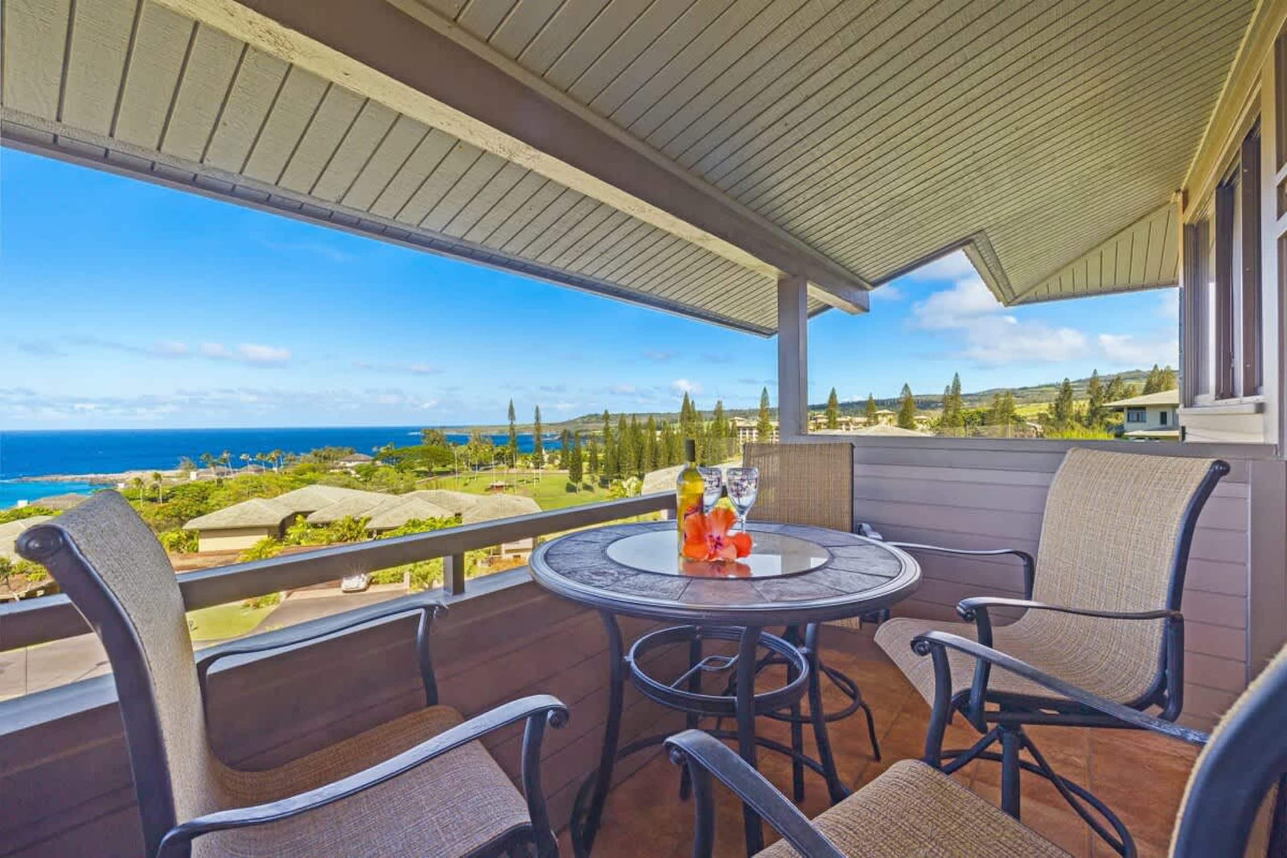 Townhouse in Lahaina · ★5.0 · 2 bedrooms · 3 beds · 3 baths - Image 32