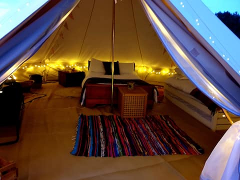 Successful Airbnb property: Chestnut 6m xl Bell Tent in Loftus