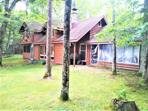 The Cottage on Schnur Lake