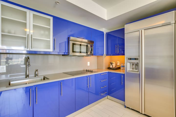 Fort Lauderdale Condo w/ Veranda + Ocean View! gallery image 2