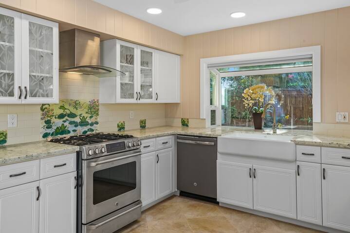 Poipu Kai 3 Bedroom with Pool and Spa gallery image 4