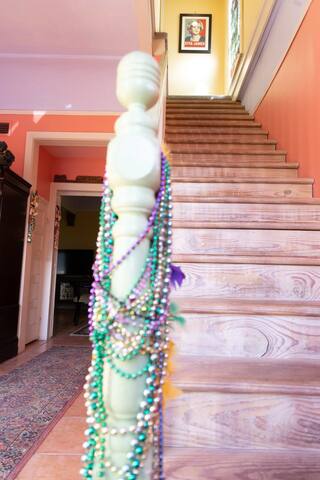 Full Property Buyout – sleeps 15 gallery image 5