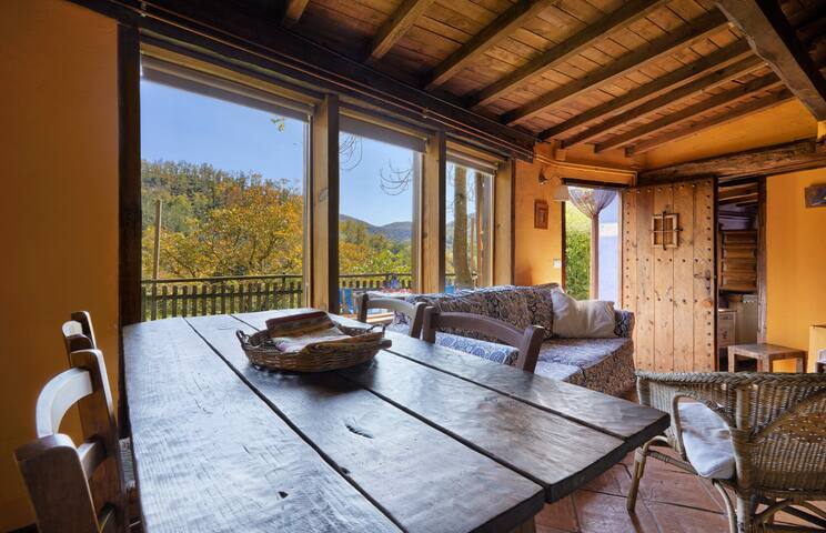 La Cabana, El Reixac Casa Rural gallery image 4