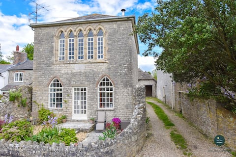 The Old Chapel - Exclusive Retreat