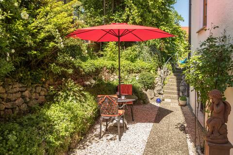 House Sunshine Garden Dream