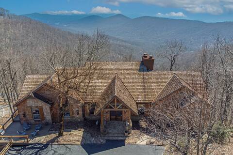Whispering Sky Lodge - Enjoy luxury & views!