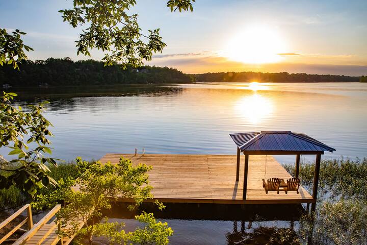 TapAway Rentals managed Airbnb listing 2