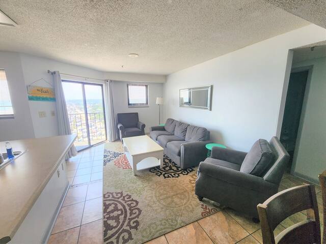 Endless Summer Beach Rentals managed Airbnb listing 2