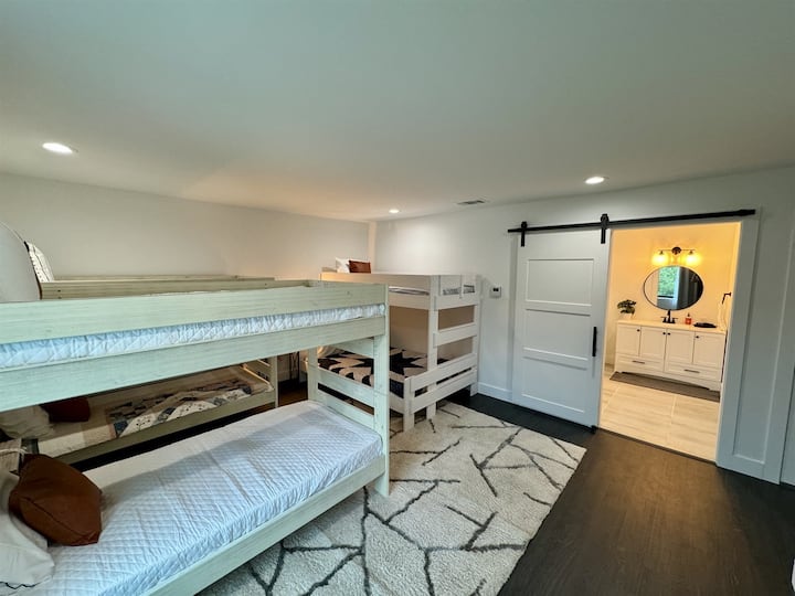 ห้องนอน 5 - ชั้น 2