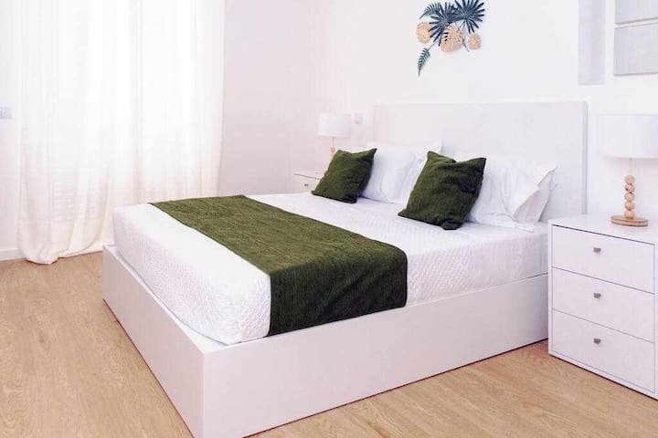 Place Oversea managed Airbnb listing 2
