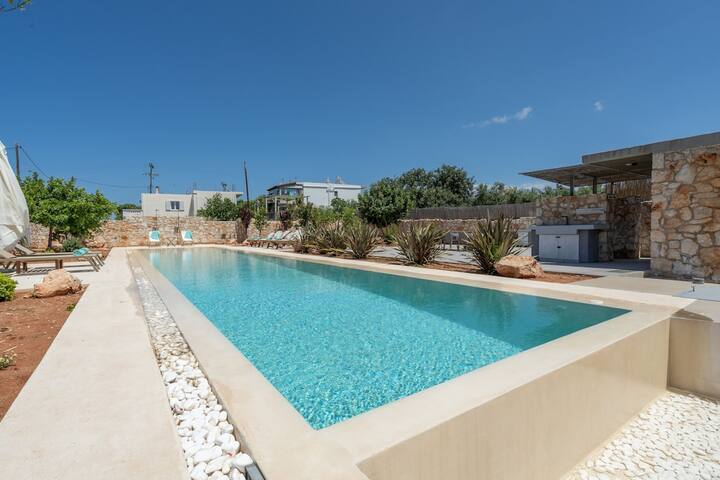 Le Mont Blanc for large groups sleeps 13 gallery image 5