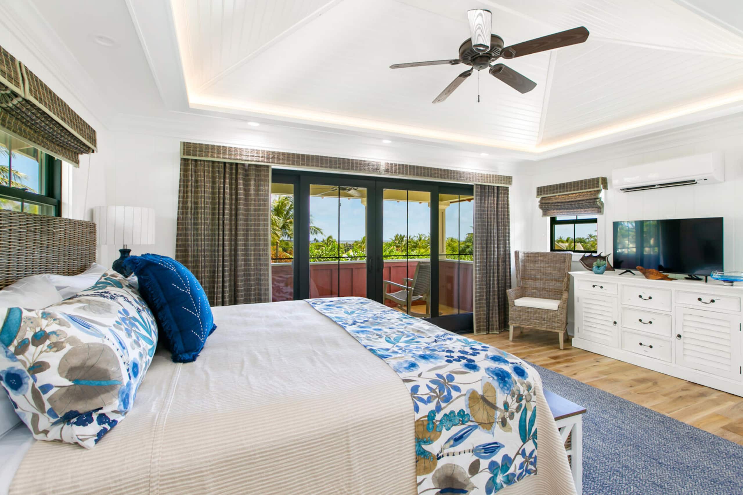 Hale Moa'e by Alekona Kauai Luxury 5BR Home - Photo 36