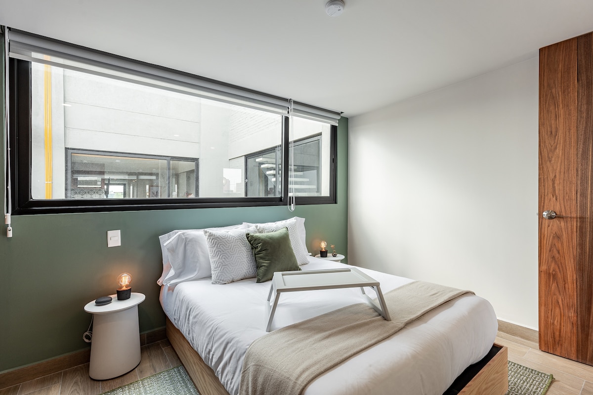 发光的第二间卧室