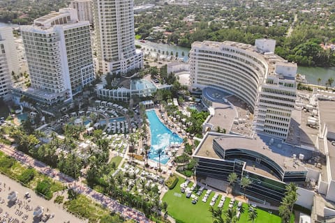 3 units suite/4 bath in Fontainebleau Hotel