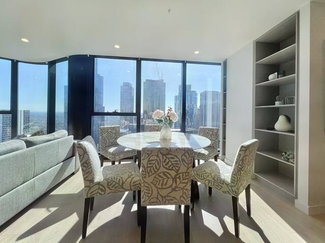 Beautiful 4B3B CBD Melbourne apartment Free WIFI