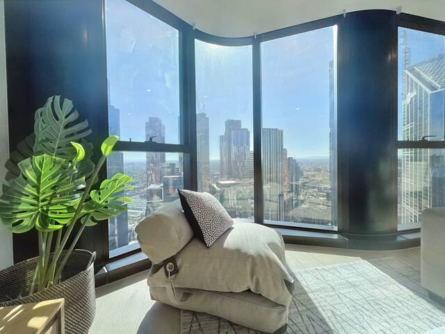 Beautiful 4B3B CBD Melbourne apartment Free WIFI gallery image 5