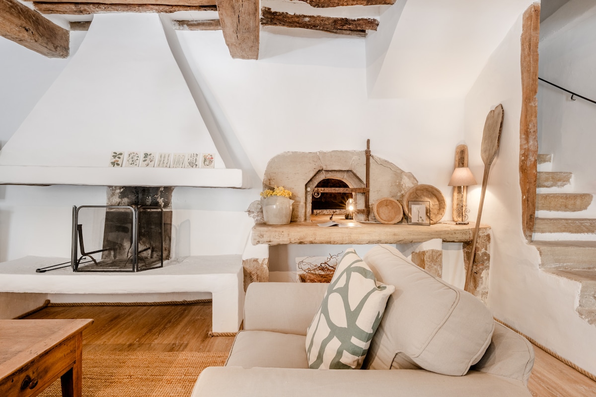 Annonce Airbnb populaire: Charming village house on the Mont Ventoux à Bédoin