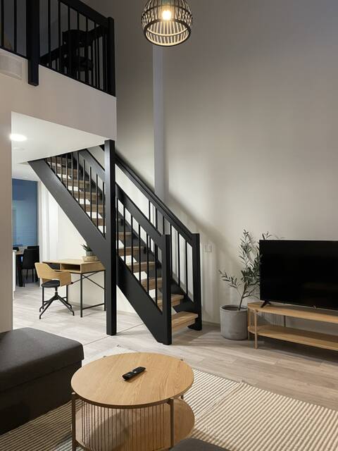 Spacious loft apartment with Lake Näsijärvi views