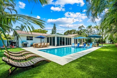 Sun, Splash & Fun • Heated Pool Retreat