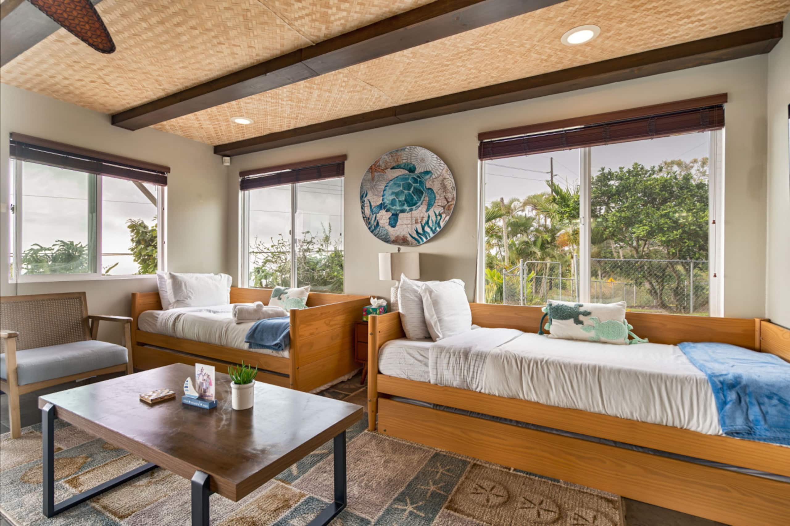 Home in Holualoa · ★4.9 · 4 bedrooms · 6 beds · 3.5 shared baths - Image 21