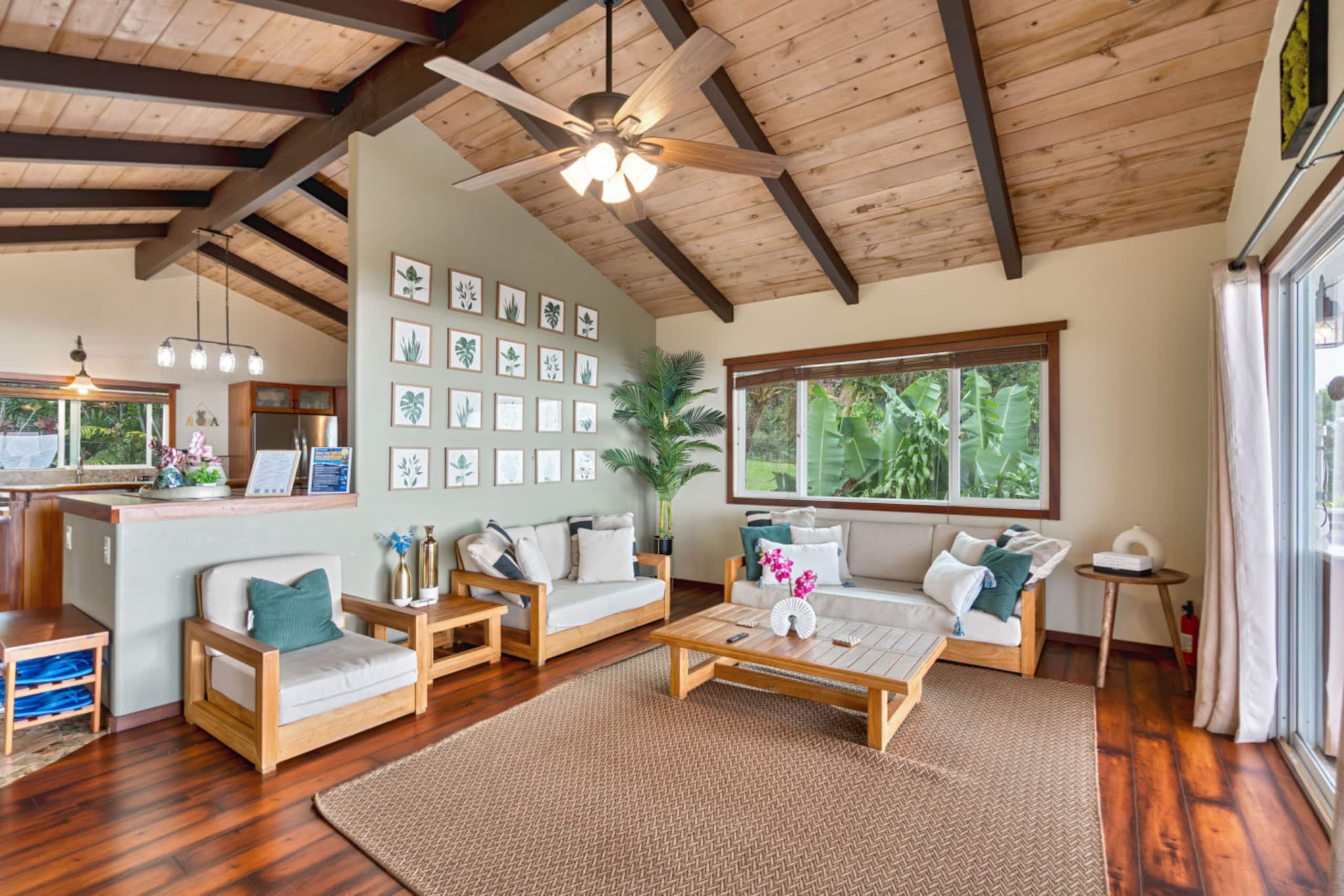 Home in Holualoa · ★4.9 · 4 bedrooms · 6 beds · 3.5 shared baths - Image 3