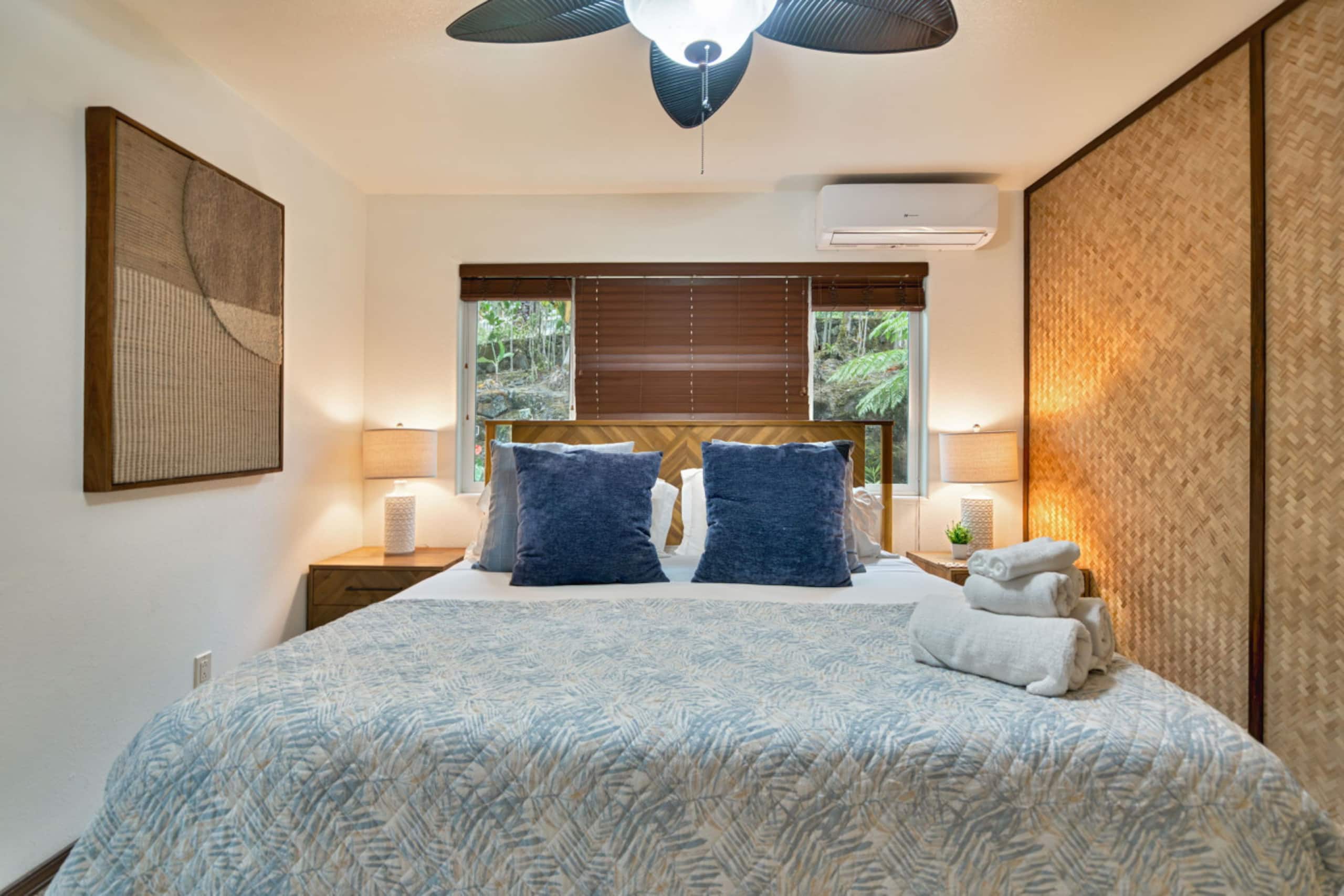 Home in Holualoa · ★4.9 · 4 bedrooms · 6 beds · 3.5 shared baths - Image 31