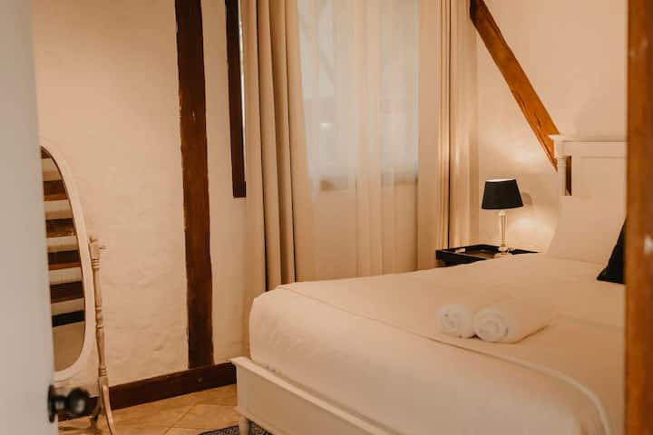 საძინებელი 4