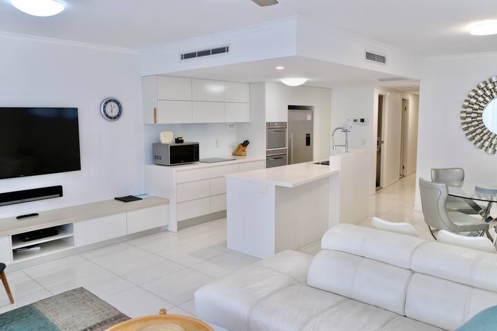 Kings Beach Apartment Unit 13 gallery image 3