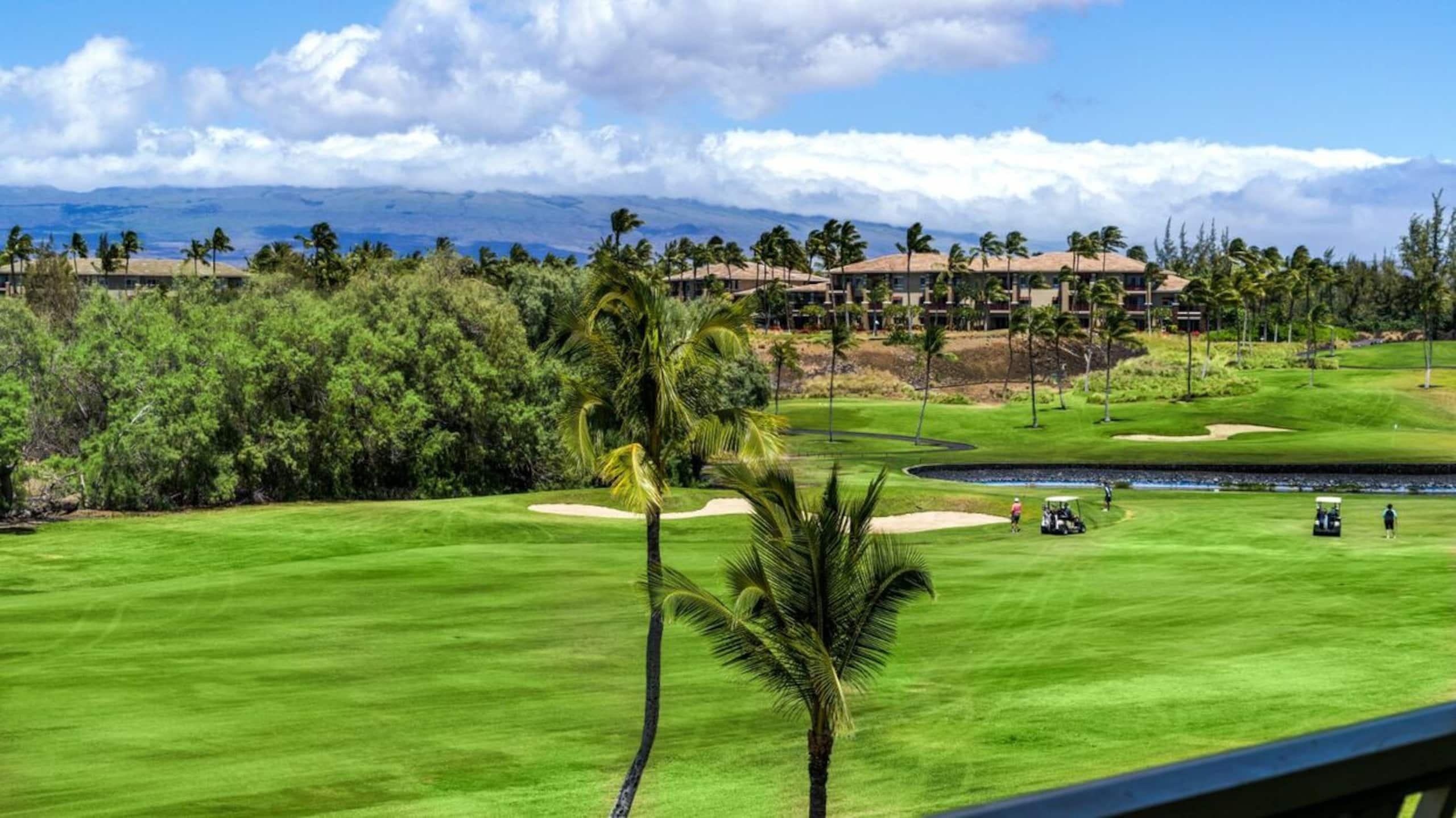 Top-Floor Waikoloa Condo w/ Loft + Golf Views - Photo 7