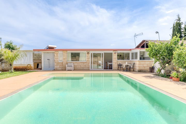 Dependance con piscina