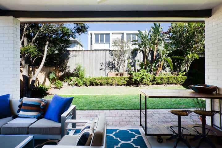 Coastal Tamarama gallery image 4