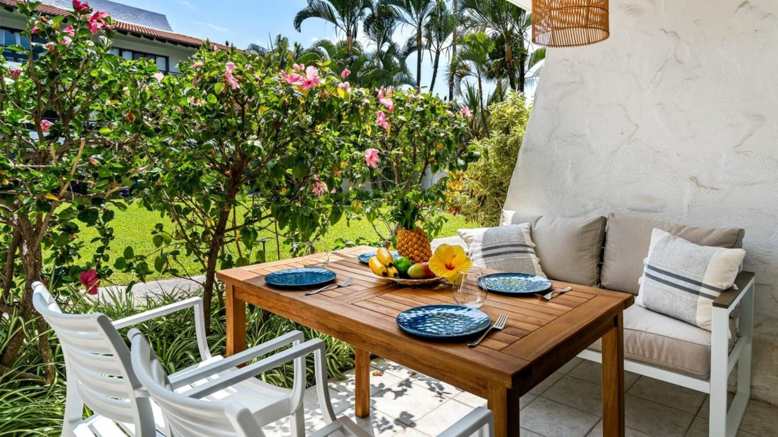Condo in Kailua-Kona · ★5.0 · 1 bedroom · 1 bed · 1 bath - Image 4