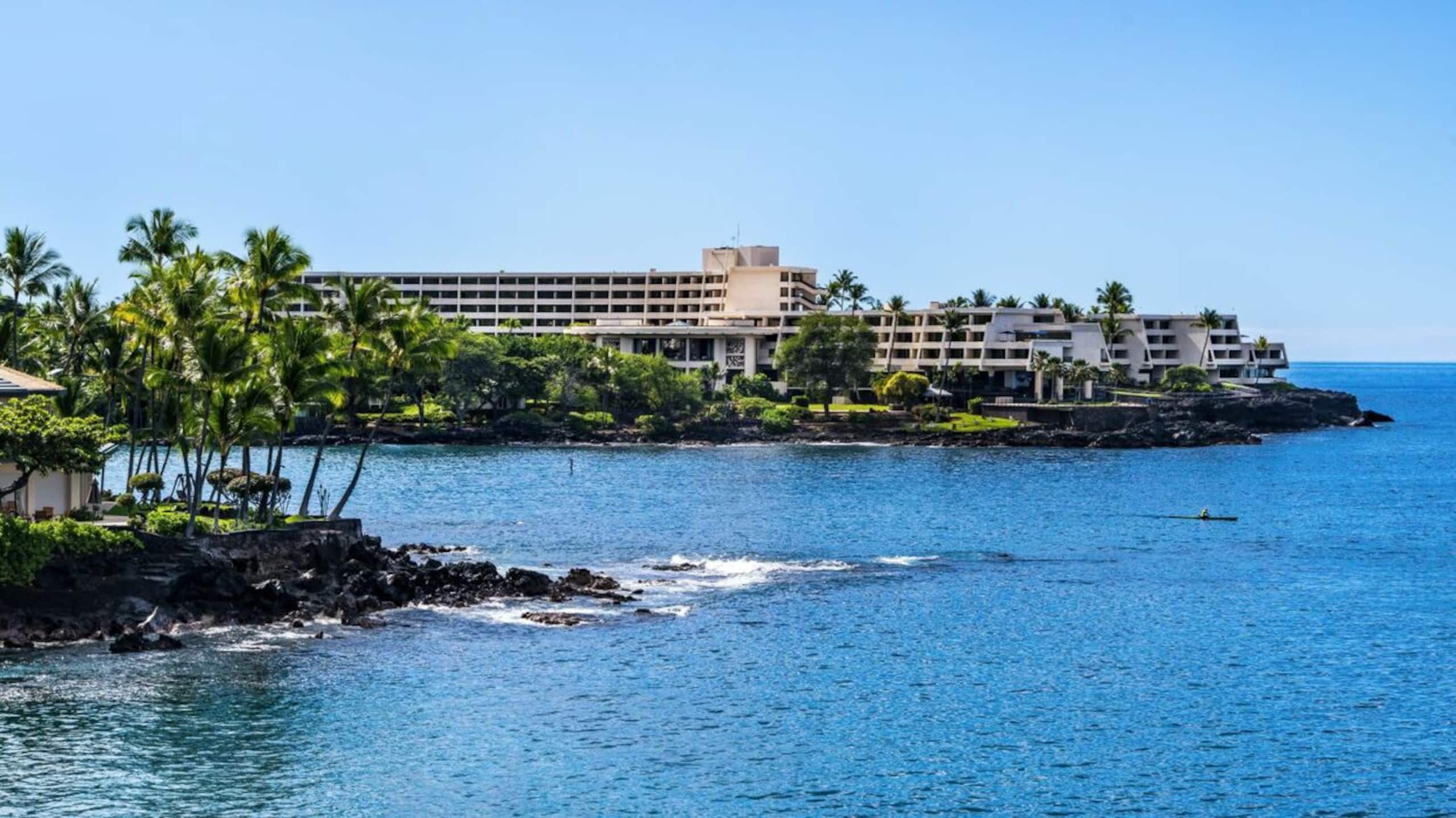 Condo in Kailua-Kona · ★5.0 · 2 bedrooms · 3 beds · 2 baths - Image 42