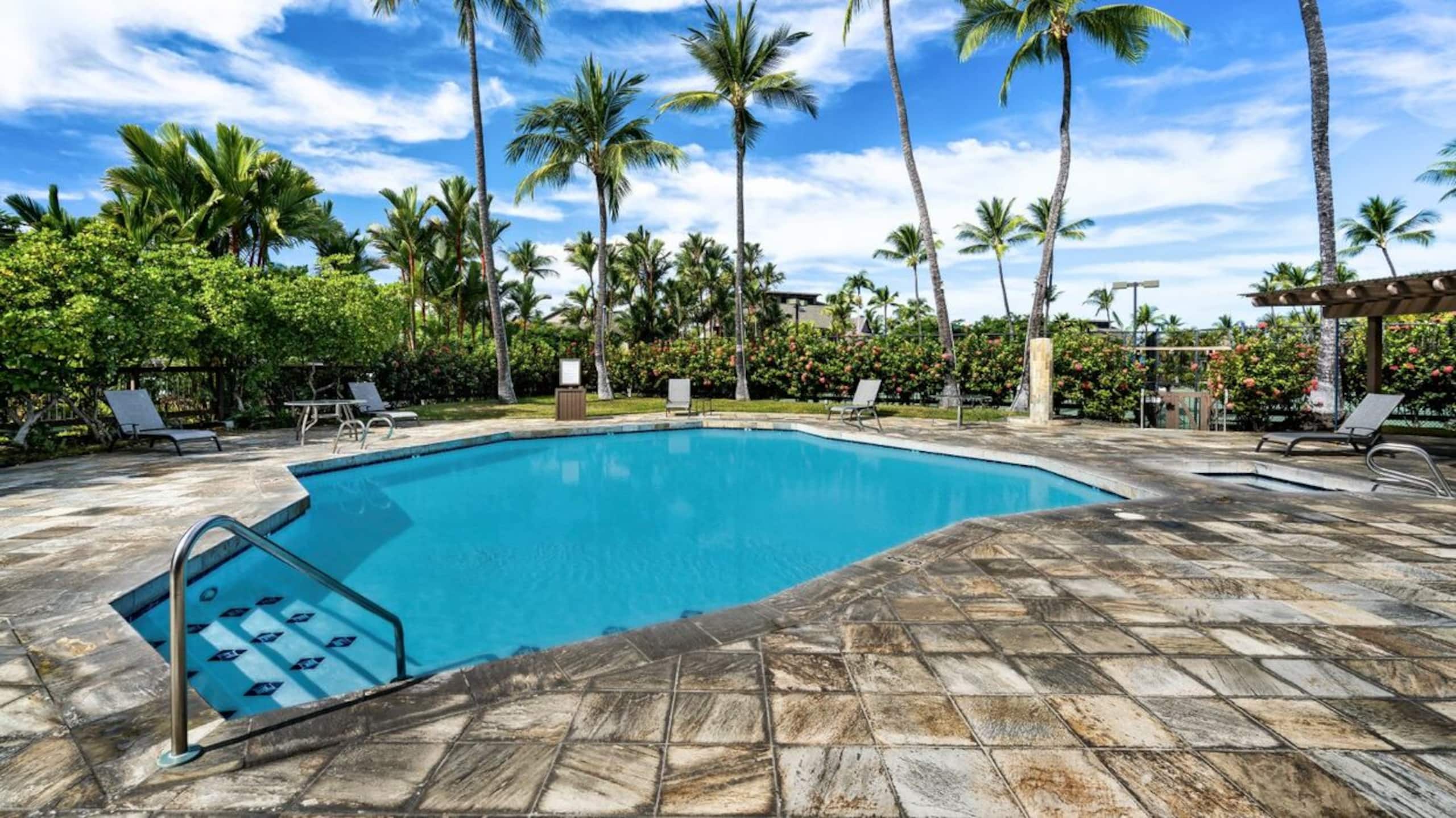 Condo in Kailua-Kona · ★5.0 · 2 bedrooms · 3 beds · 2 baths - Image 33