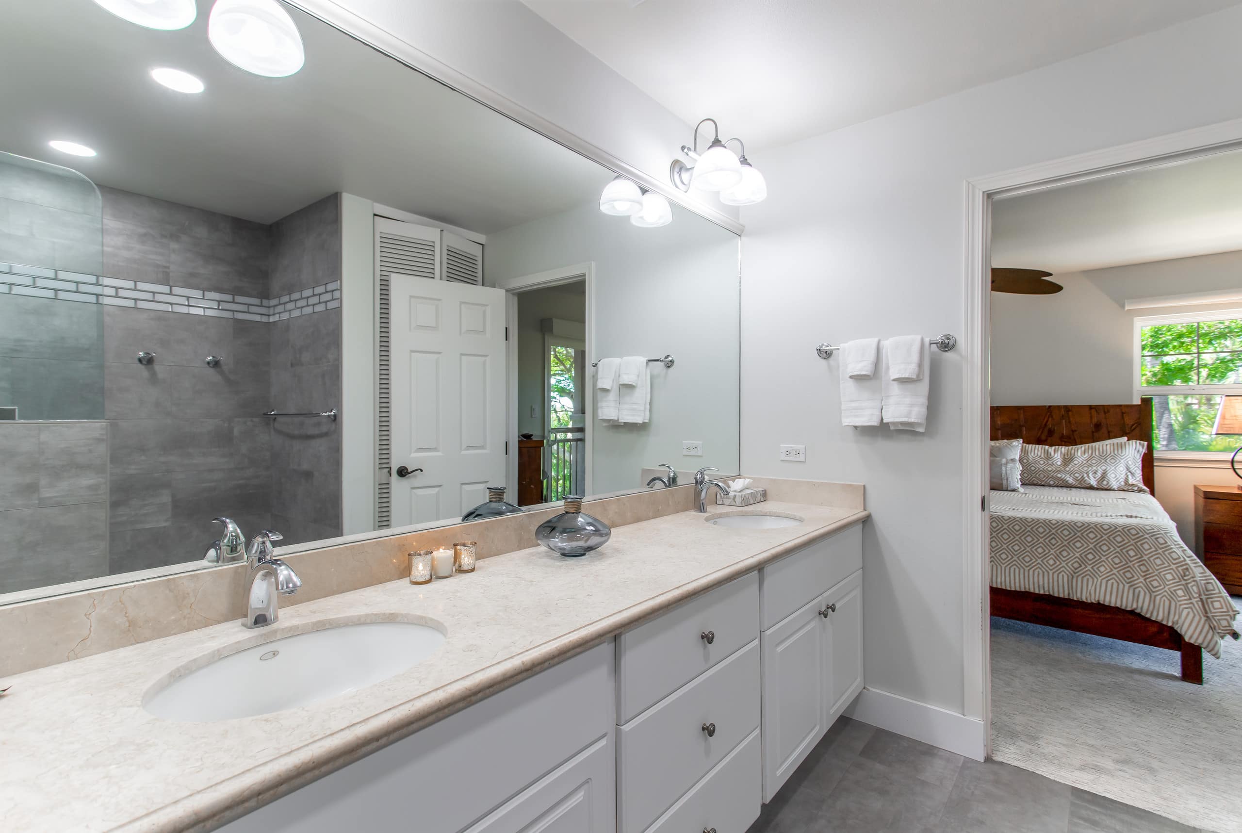 Private townhome close to gorgeous beaches - Photo 11