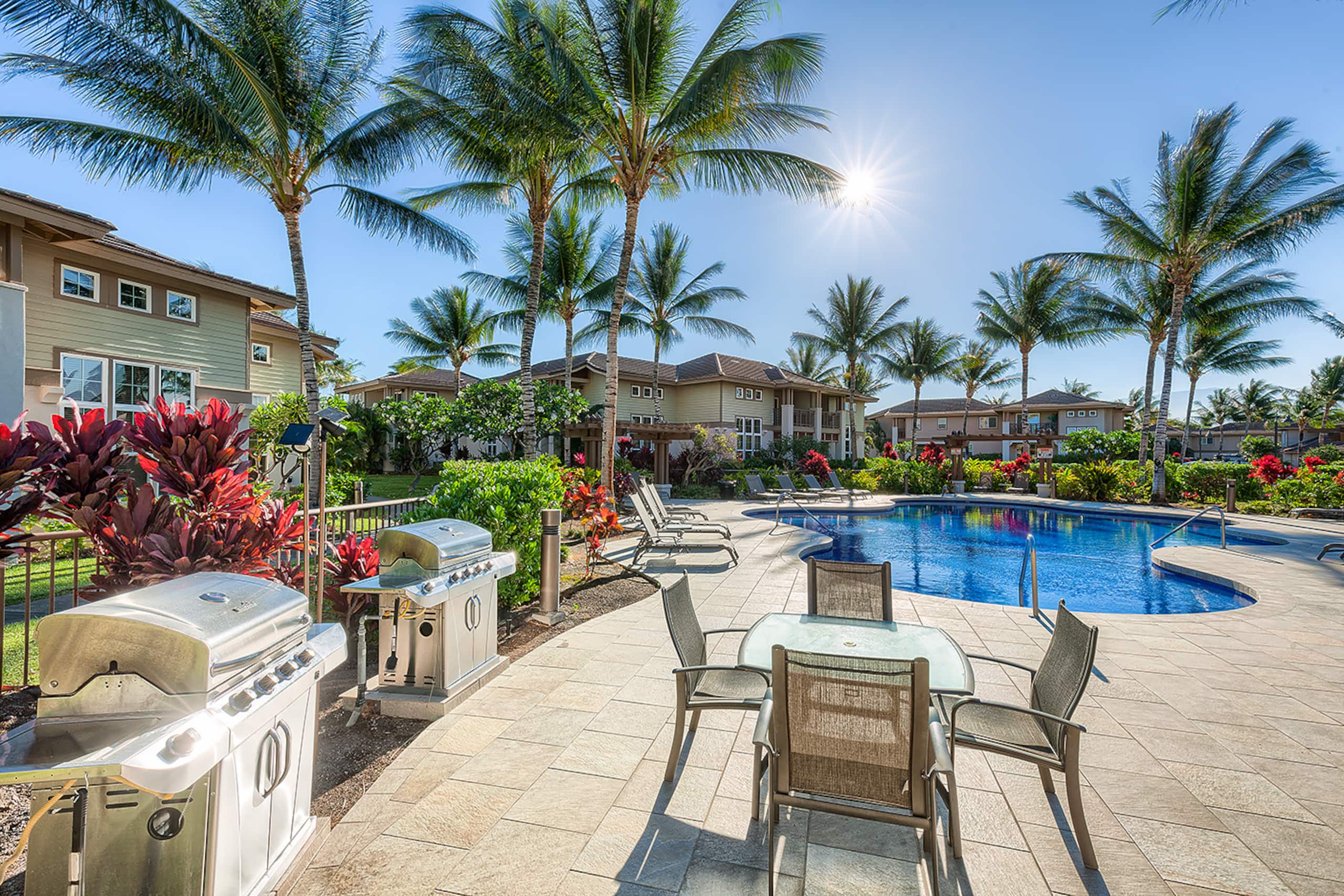 Private townhome close to gorgeous beaches - Photo 19