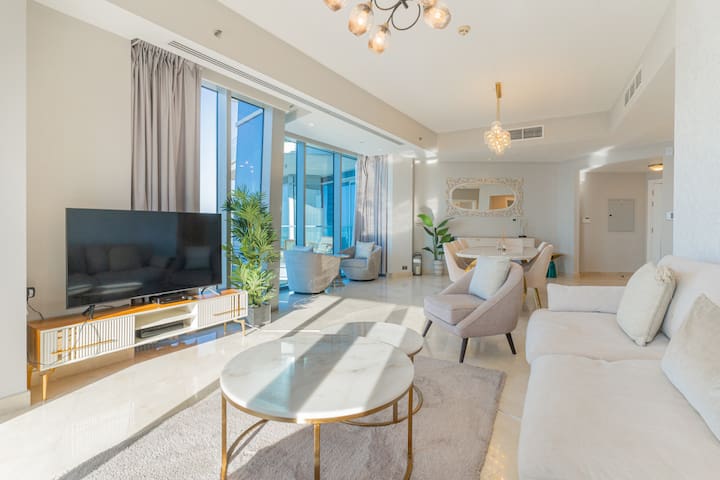 White And Co managed Airbnb listing 1
