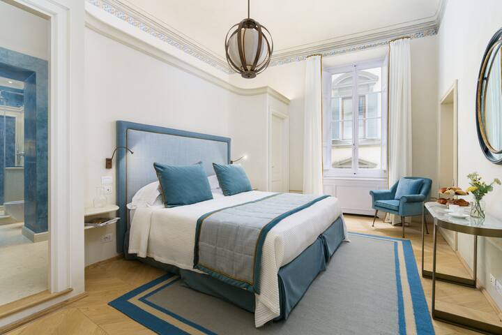 Don Tommaso – Dimora degli Affreschi Florence gallery image 2