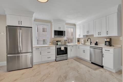 Charming New England Home in West Hartford Center