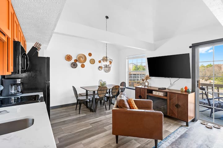 Fall Creek Loft - Branson, MO