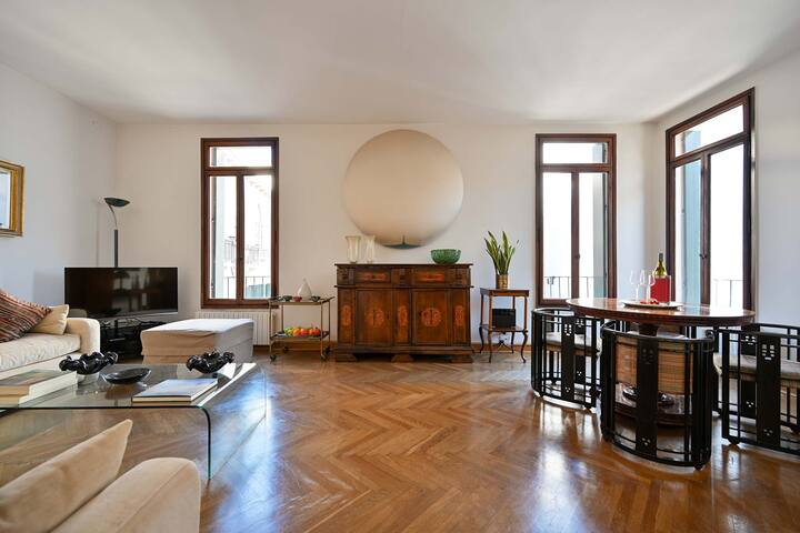 San Moisè gallery image 3